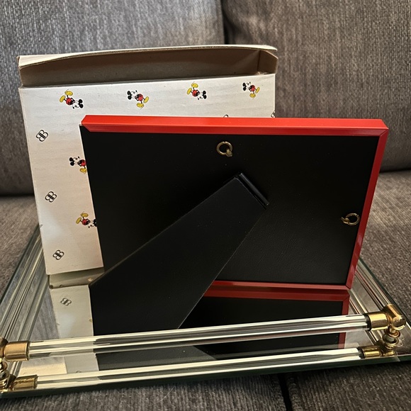 Disney Vintage 5x3 Photograph Picture Frame Mickey Mouse Red Flowers Decor New - Picture 2 of 3